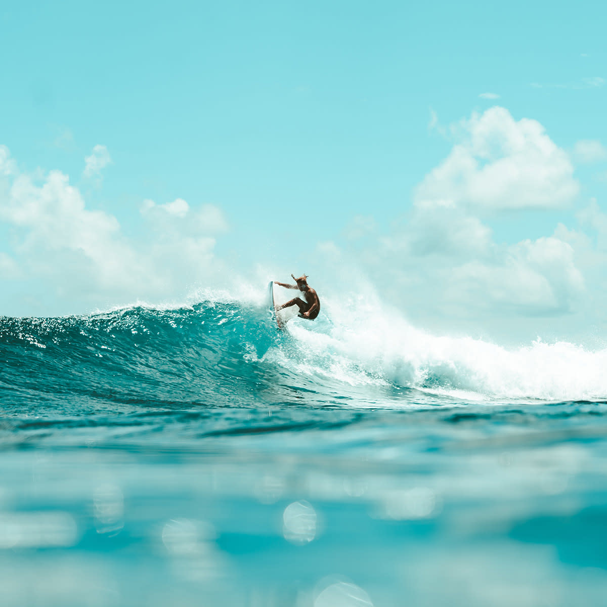 Whats-the-vibe-in-the-lineup-in-the-maldives