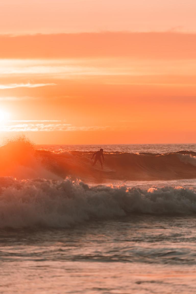 sunset-surf