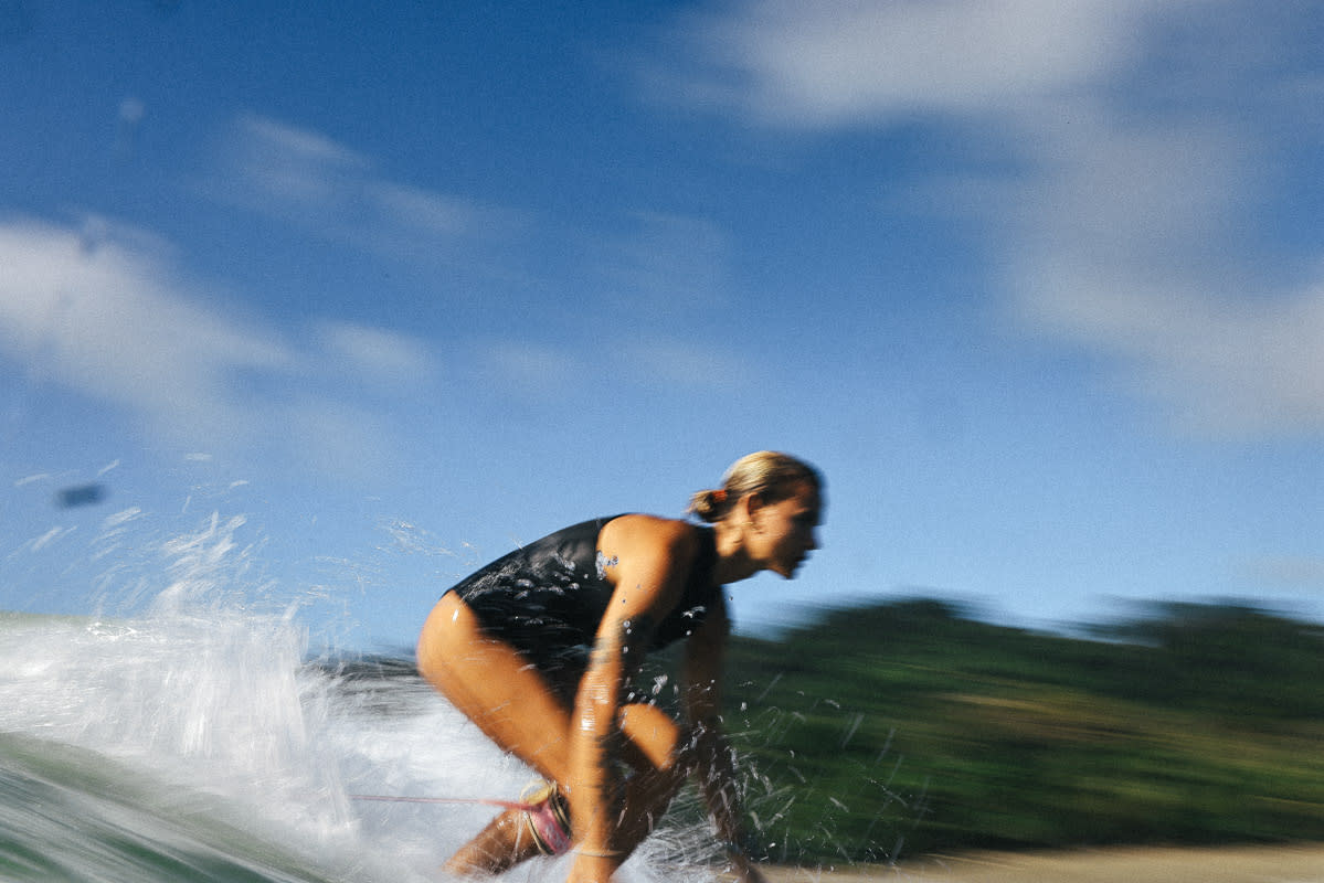surfer-on-wave
