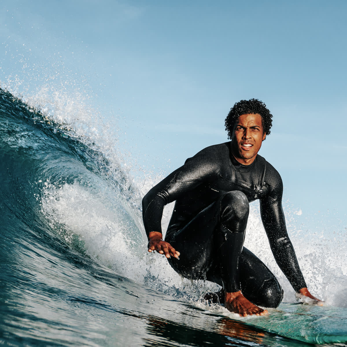 man-surfing-in-alentejo-lapoint-surf-camp