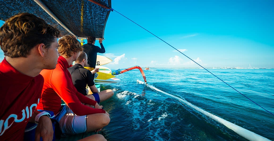 lapoint surfcamps level 2 boat