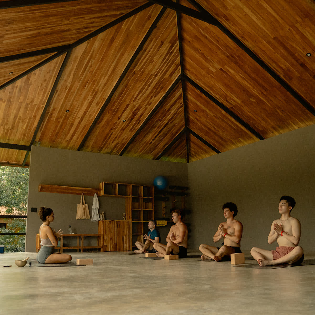 Santa-teresa-camp-yoga
