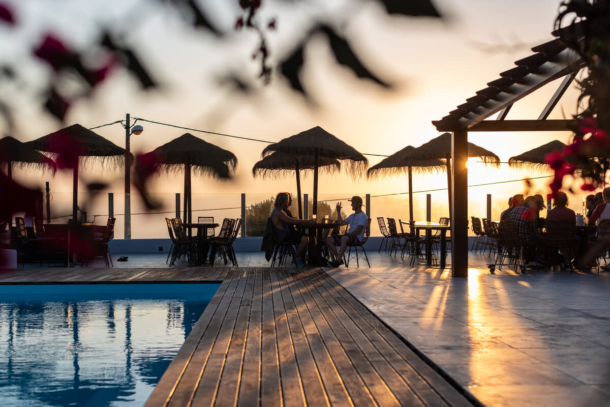 Hero image - Lapoint surf camp Ericeira Portugal