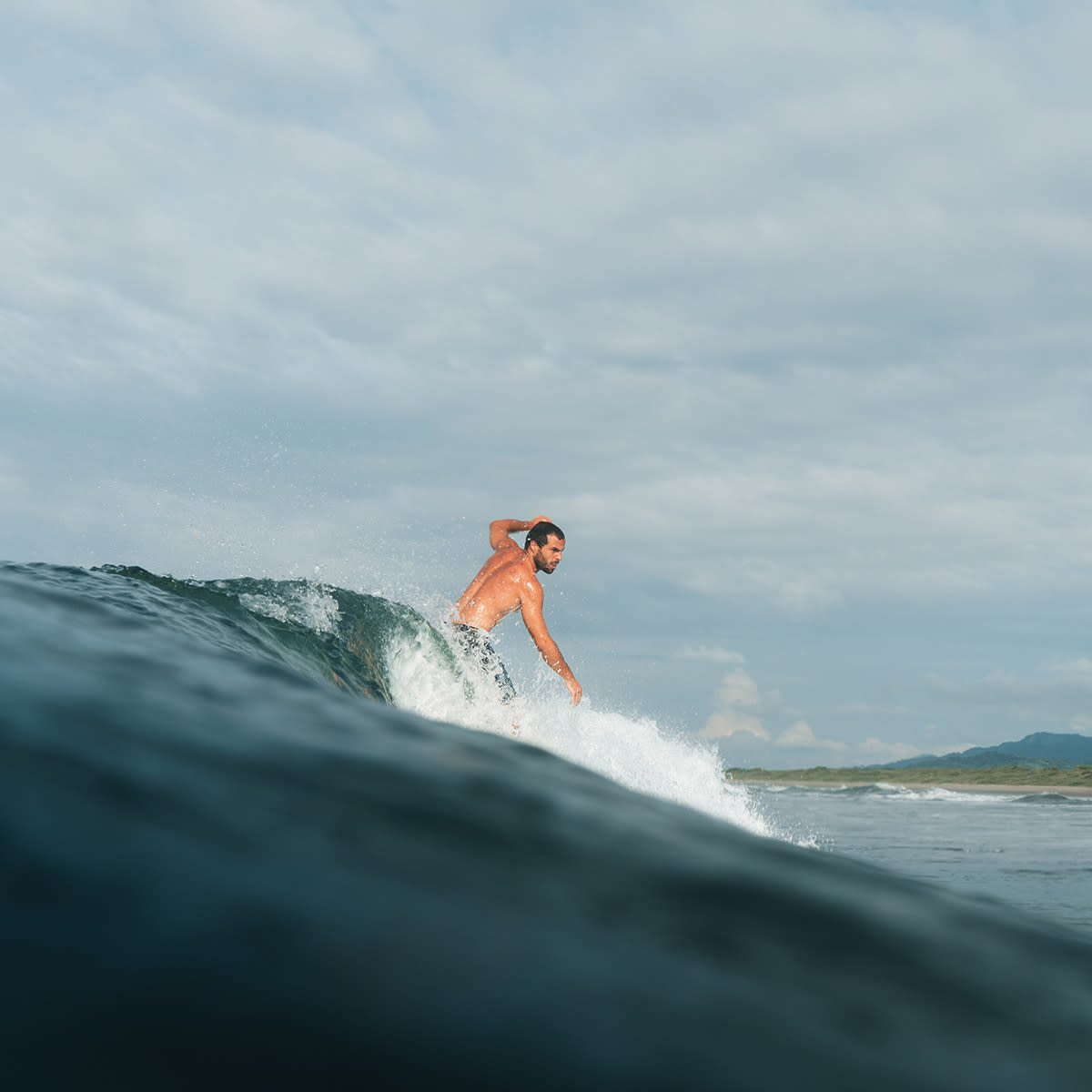 Surfing-in-nicaragua-guide