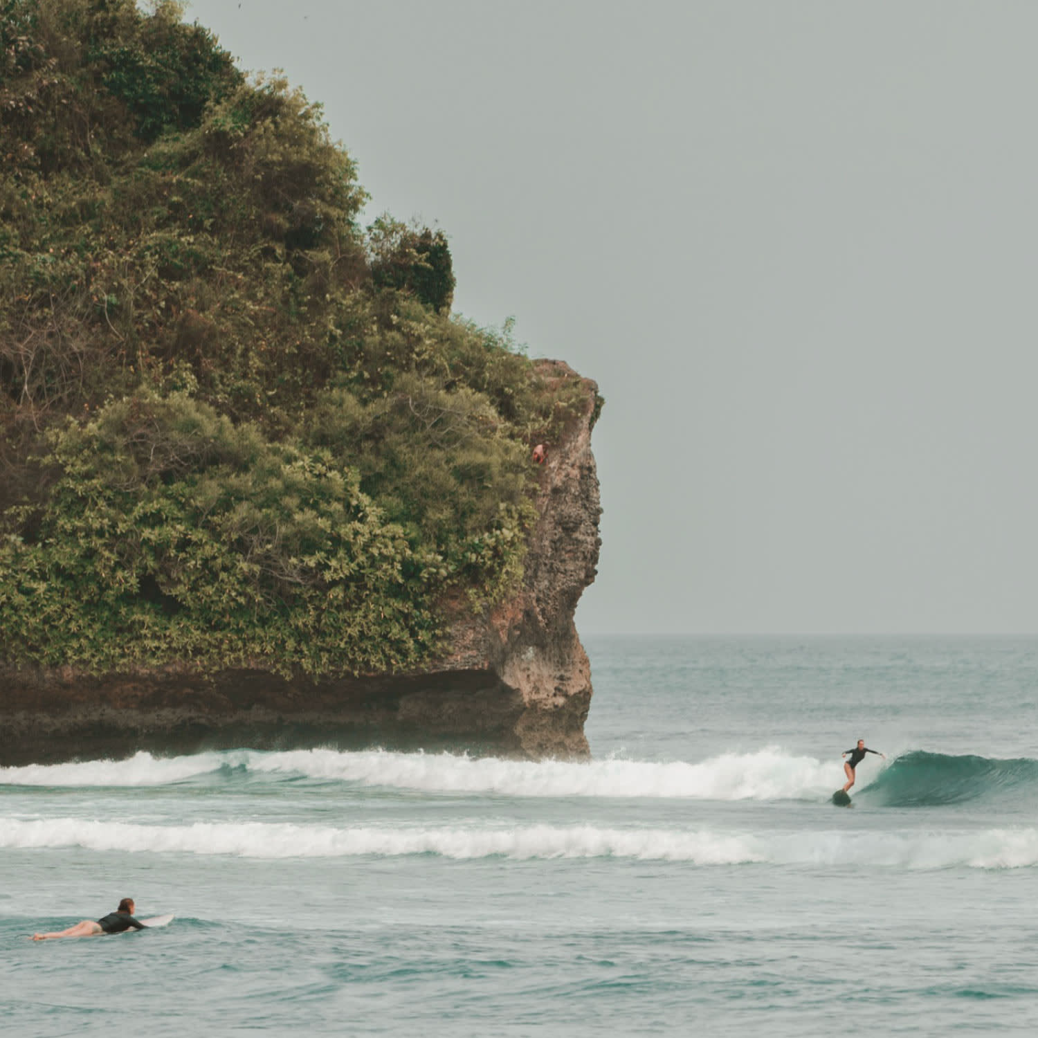 Bali-surf-camp-surf-and-nature
