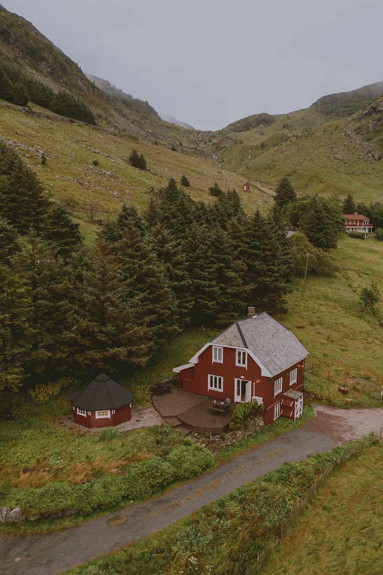 Our-Airbnb-in-Hoddevik