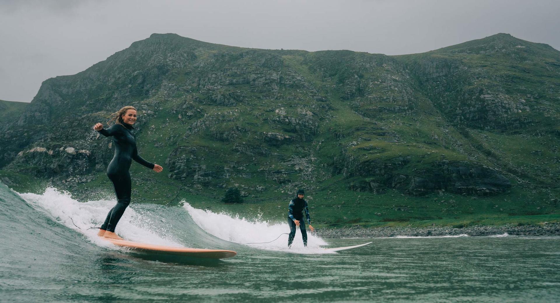 Wetsuit-guide-find-the-one-for-you-Hoddevik-Lapoint-surf-camp