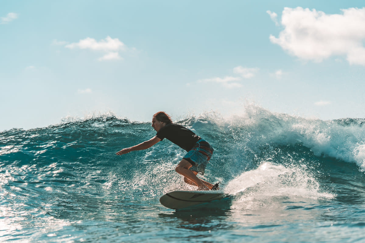 surfing-maldives-cruise
