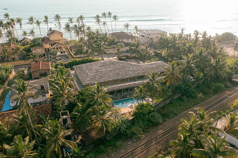 drone-lapoint-sri-lanka