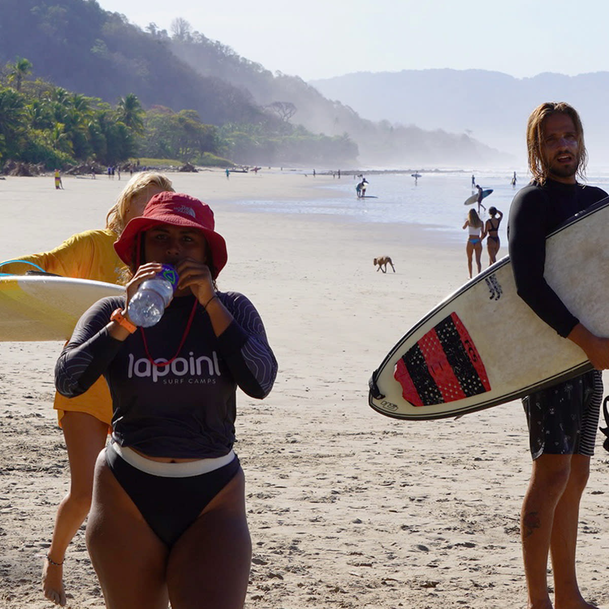 people-in-rashguard-in-costa-rica-lapoint-surf-camp