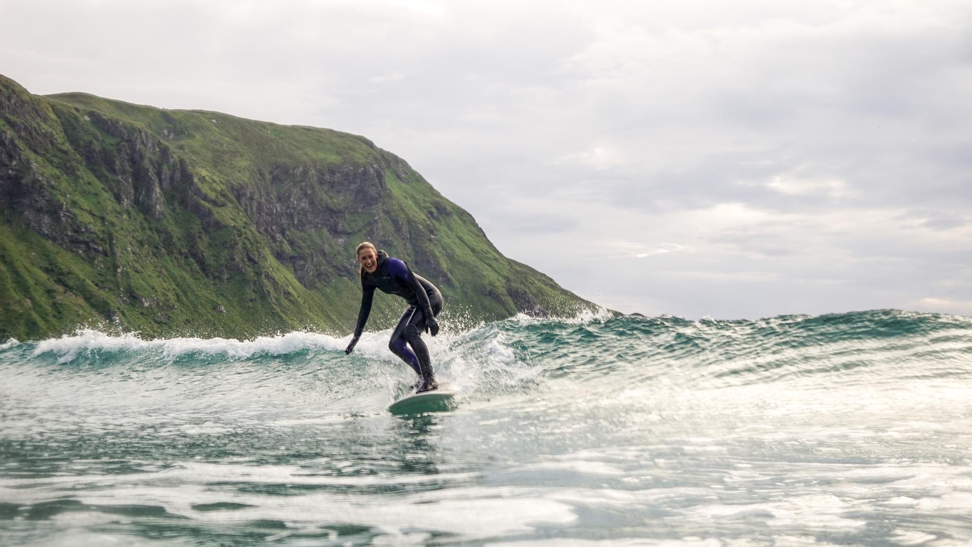 Surfer girl in Hoddevik